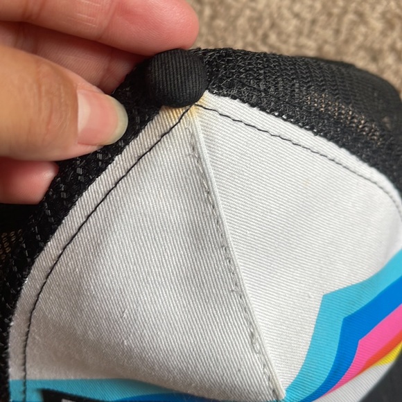 The Color Run trucker cap - Picture 6 of 6